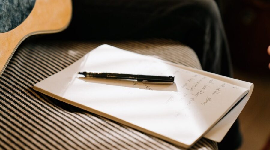 La poesía en la música de autor La poesía en la música de autor