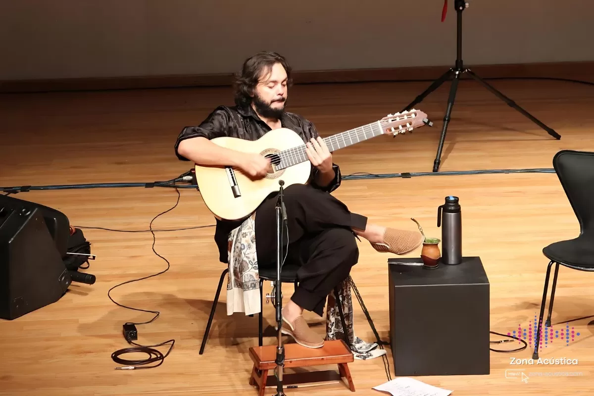 Noche de Virtuosismo: Yamandú Costa y Dantor en el CENART