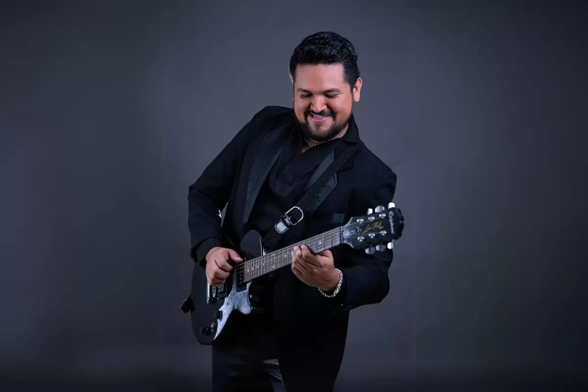 Mark Rivero: Un artista multidimensional en constante evolución