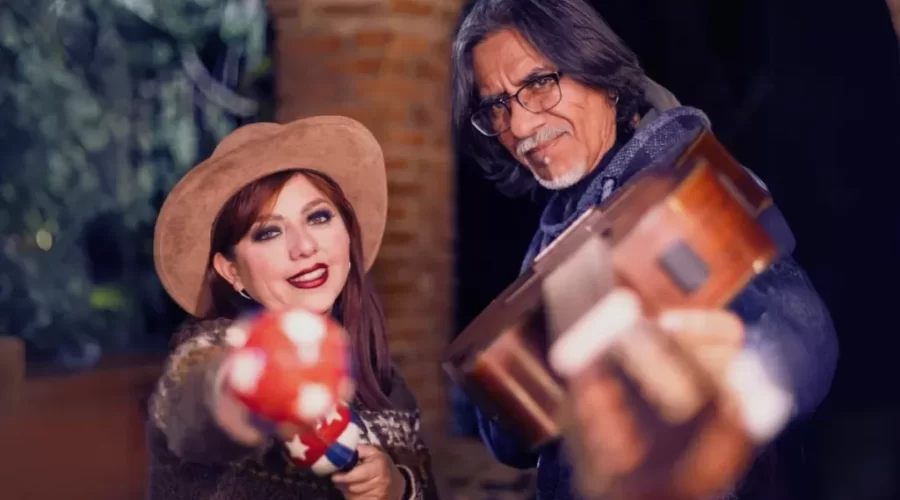Kary y Lobo Kary y Lobo