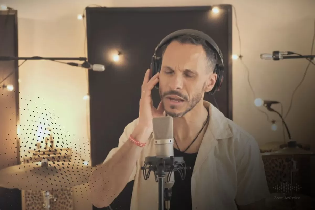 Gustavo Almeida: Del campo de fútbol al pentagrama