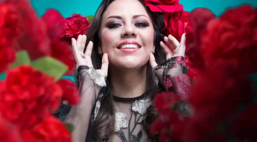 Lore Aquino - NACIMAHÍ