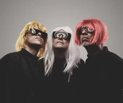 A Love Electric - Man and Machine (2)