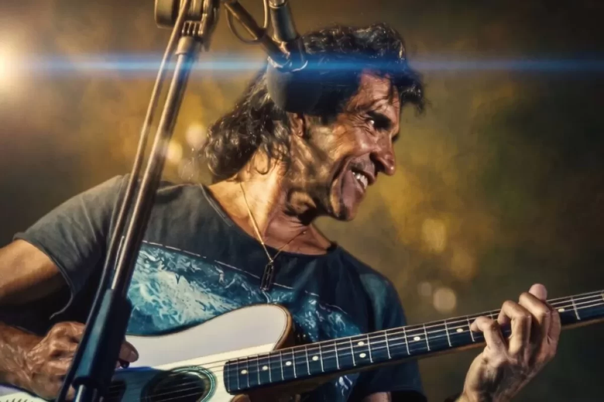 Adiós a Felipe Staiti, y al último latido de una banda que nos enseñó a soñar en español