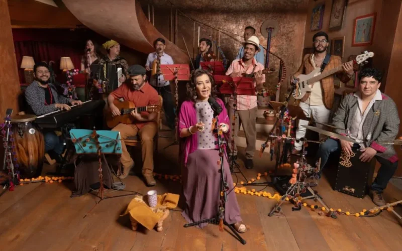 Mara Escalante - Corazón de Barro