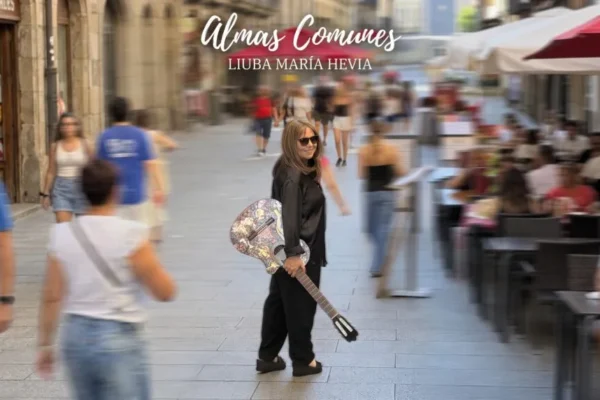El puente invisible de la ternura: Liuba María Hevia y el latido de Almas Comunes El puente invisible de la ternura: Liuba María Hevia y el latido de Almas Comunes